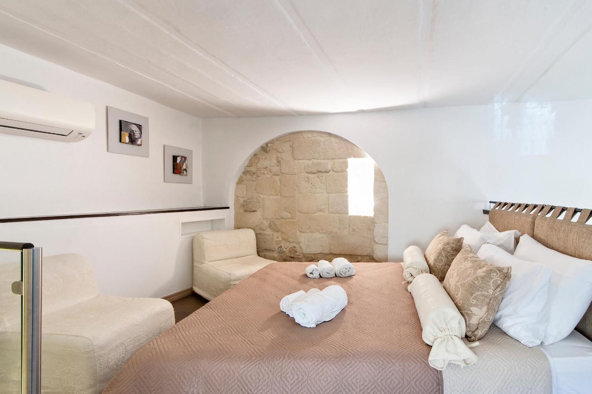 Suite Dei Longobardi Lecce Extérieur photo