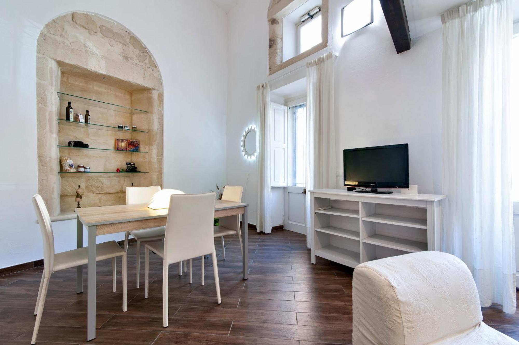 Suite Dei Longobardi Lecce Extérieur photo